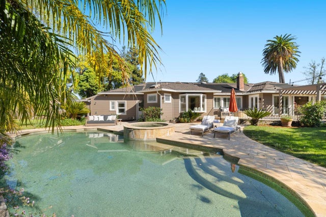 6 El Sereno Dr, SAN CARLOS