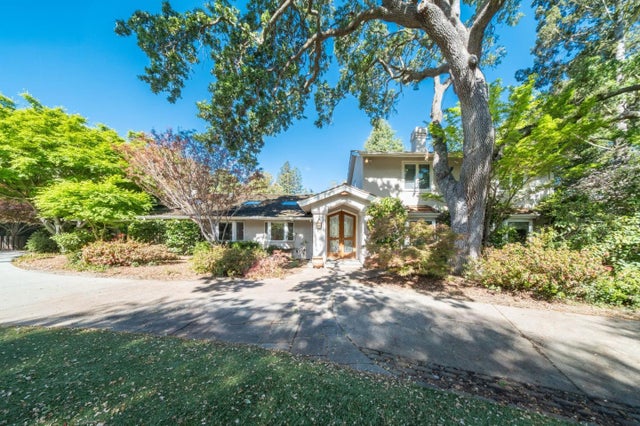 1 Larch Dr, Atherton