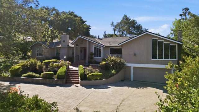 5666 Arboretum Dr, Los Altos