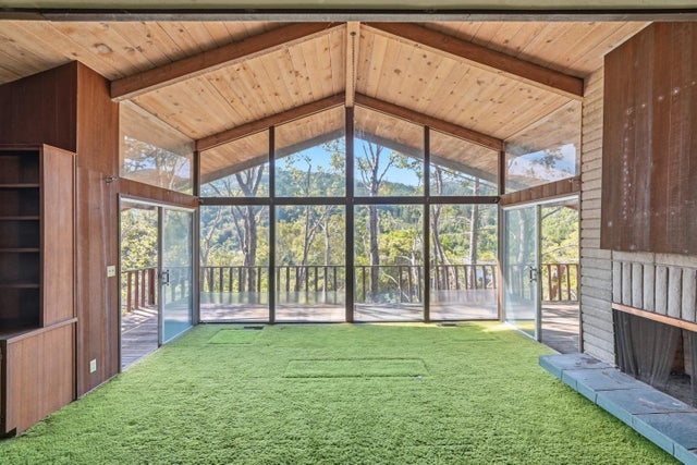 21328 Lumbertown Ln, SARATOGA