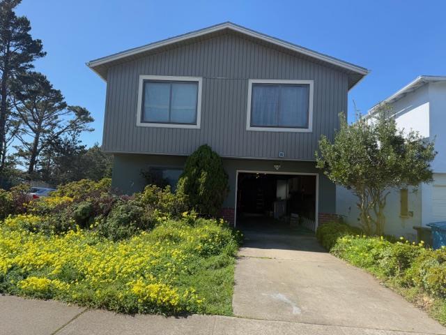 295 Edgewood Dr, PACIFICA