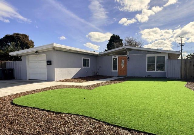 696 Lakehaven Dr, Sunnyvale