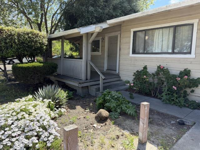1901 W Middlefield Rd, MOUNTAIN VIEW
