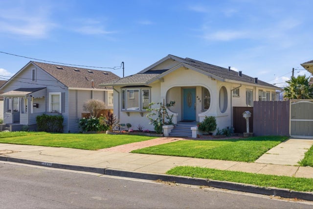 447 Lux Ave, South San Francisco