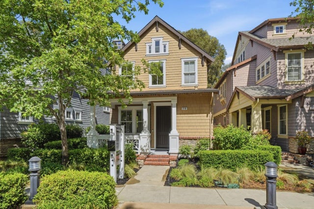 210 Morgan Ln, Menlo Park