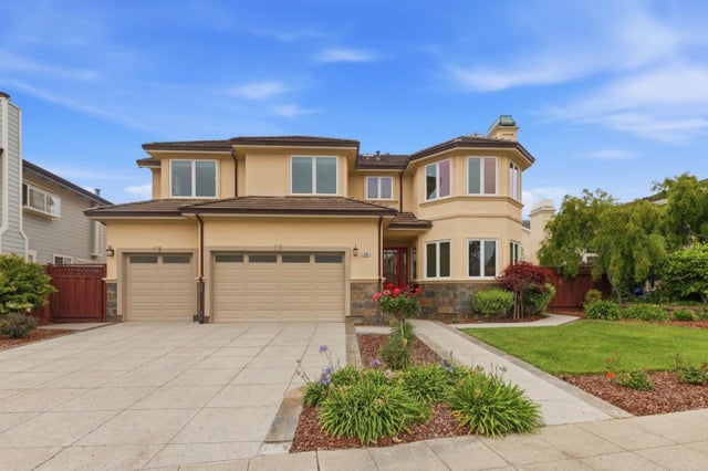 606 Highland Ave, HALF MOON BAY