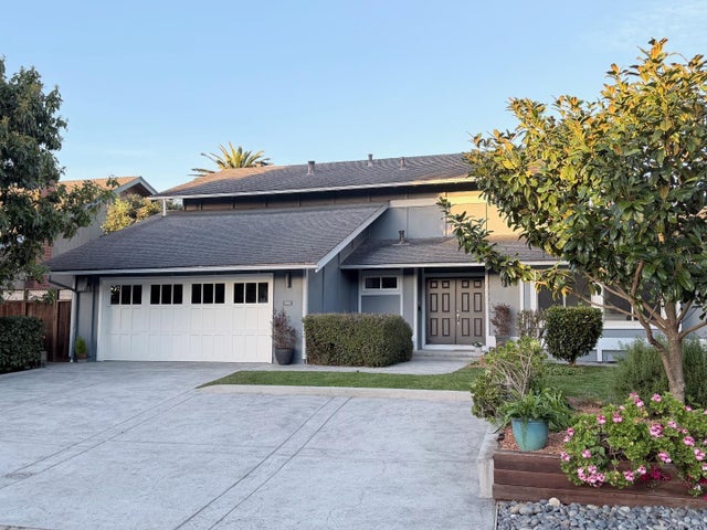 2060 Avignon Pl, Half Moon Bay