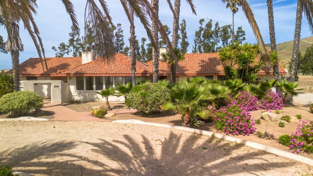 31021 Camphora Rd, SOLEDAD