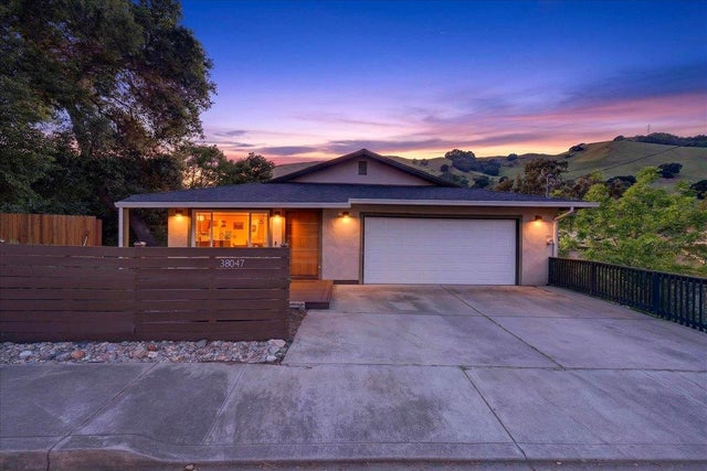 38047 Stenhammer Dr, Fremont