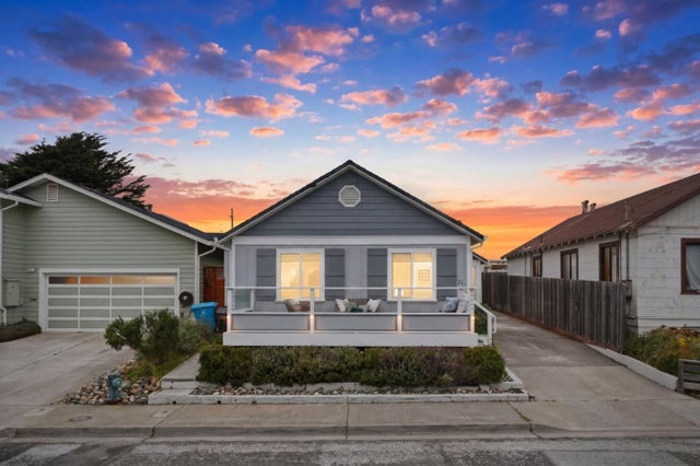 71 Salada Ave, PACIFICA