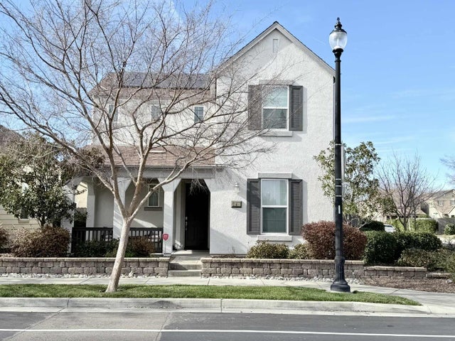 Village Center Dr, ROSEVILLE