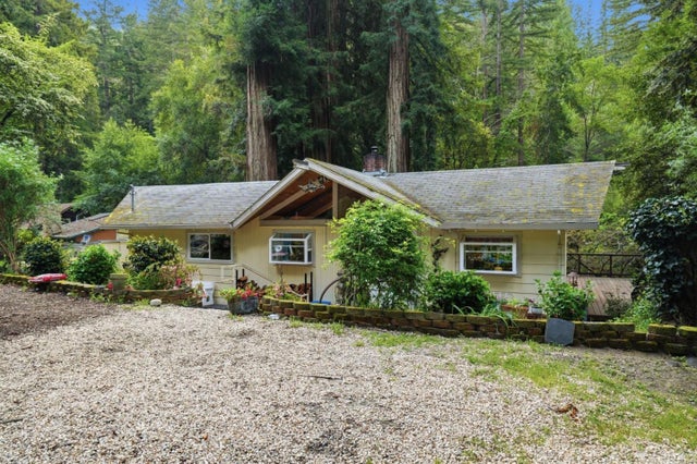 160 Nellie Ln, Boulder Creek