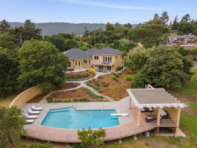 140 Ridgeway Rd, WOODSIDE