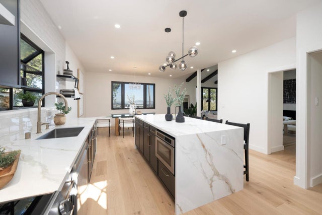 2612 Lincoln Ave, Belmont