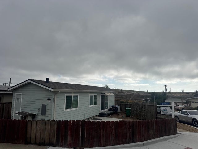 3352 Michael Dr Adu, MARINA