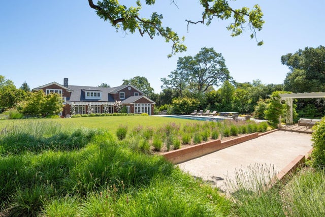 180 Romero Rd, WOODSIDE