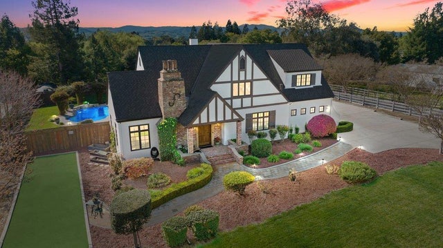 12575 Foothill Ave, SAN MARTIN