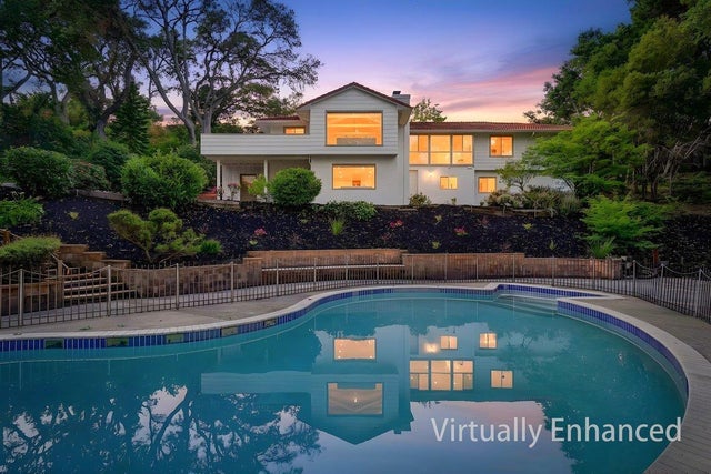 6 Spring Valley Ln, MILLBRAE