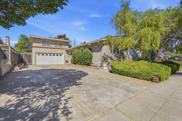 725 Santa Rita St, SUNNYVALE