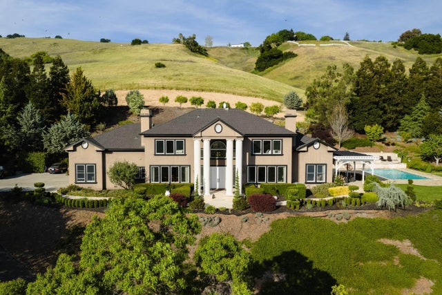 9540 Via Del Oro, Gilroy