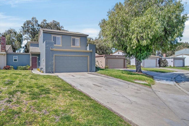 1605 Cherokee Dr, SALINAS