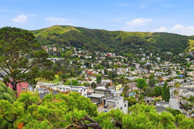 50 Tulare St, BRISBANE