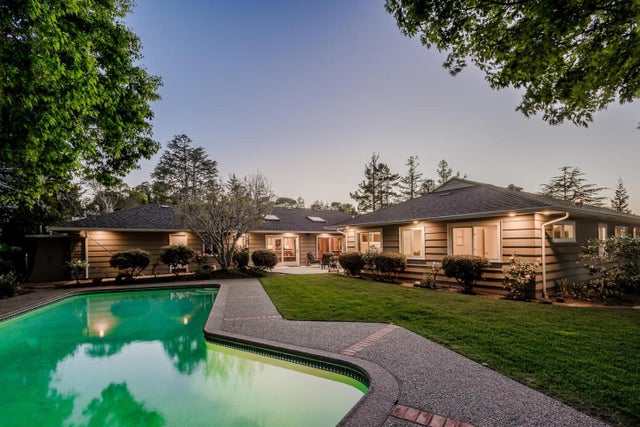 965 Parrott Dr, HILLSBOROUGH