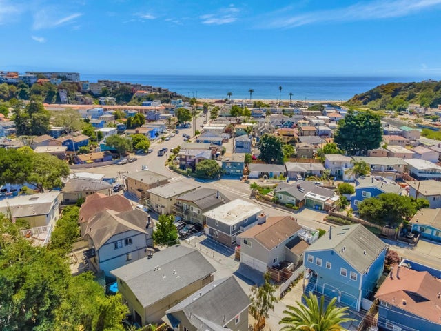 307 Treasure Island Dr, APTOS