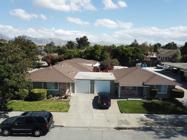 1601 Sunnyslope Rd, HOLLISTER