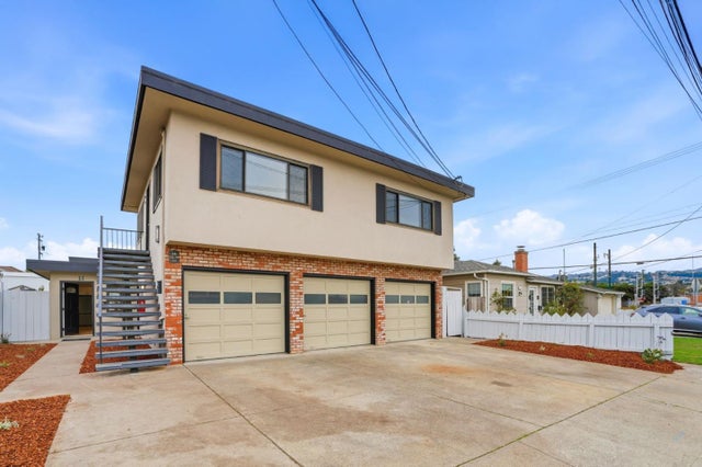 11-15 Spruce St, Millbrae
