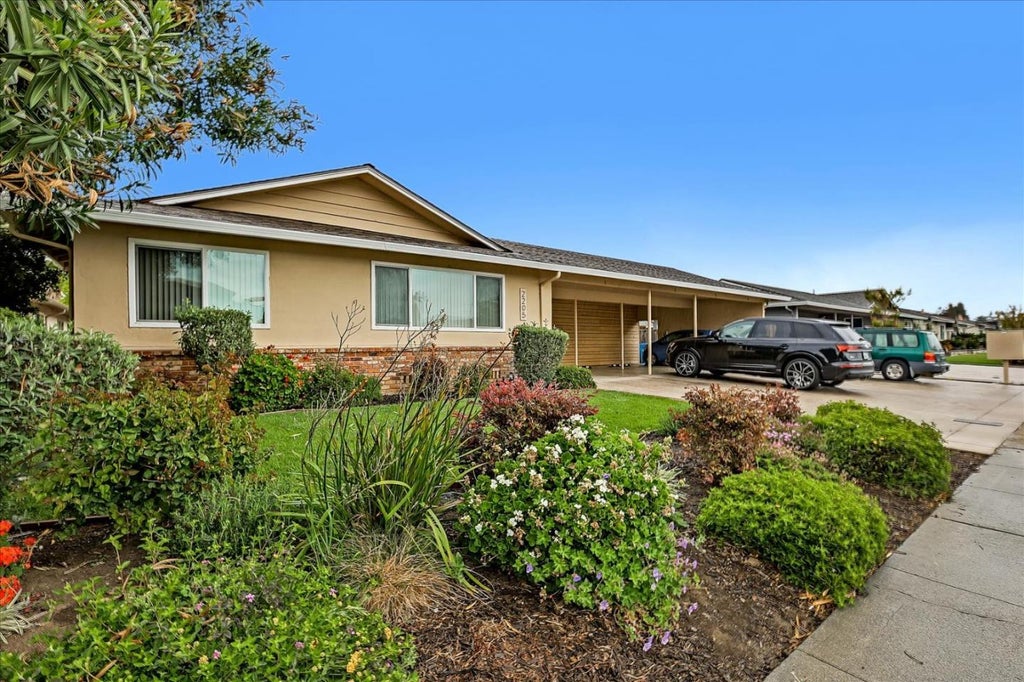 2205 Royal Dr, SANTA CLARA
