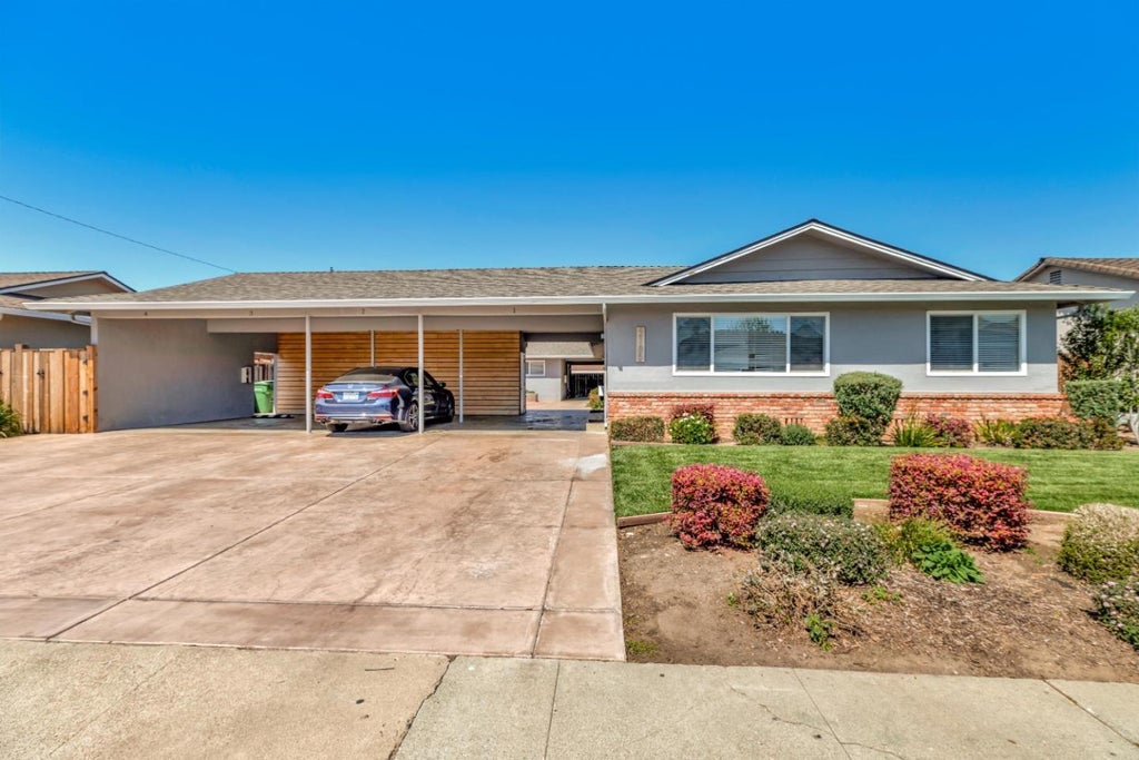 2185 Royal Dr, SANTA CLARA