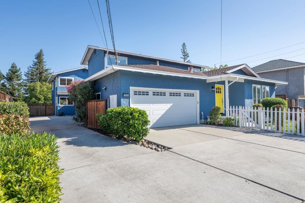 1035 Valota Rd, REDWOOD CITY