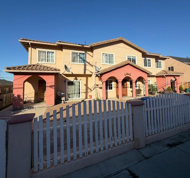 1125 Olympia Ave, Seaside/Sand City