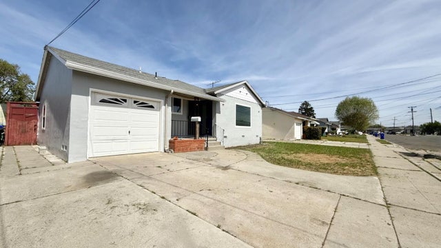 1367 Hubbard Ave, SAN LEANDRO
