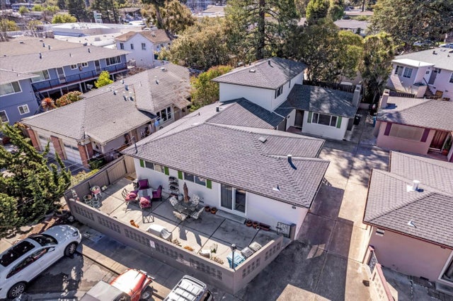 910-912 Academy Ave, BELMONT