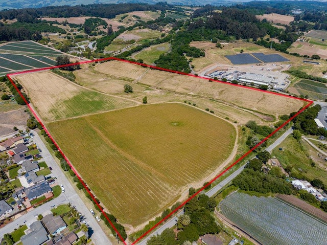 43 Acres Sill Rd, ROYAL OAKS