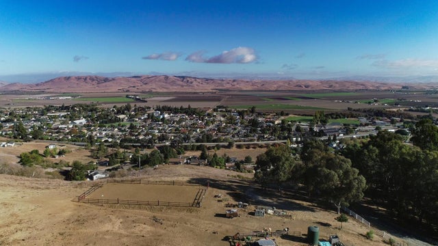 15 Stephens Dr, SAN JUAN BAUTISTA