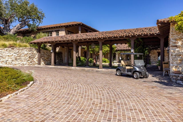 9 Long Ridge Trl, CARMEL