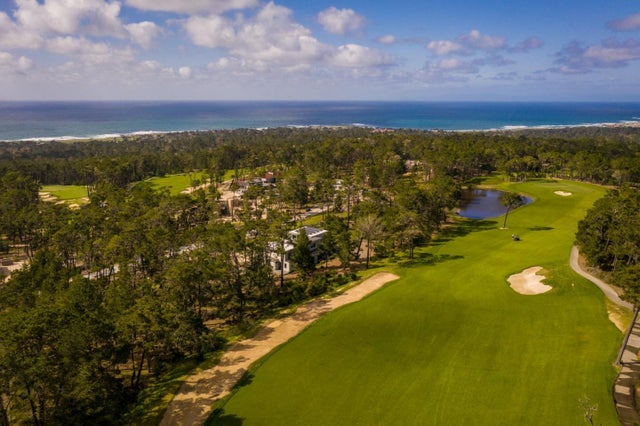 25 Poppy Ln, PEBBLE BEACH