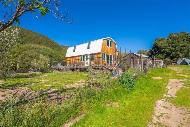 42001 Carmel Valley Rd, GREENFIELD