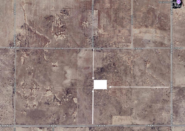 125 E Avenue J-12, LANCASTER