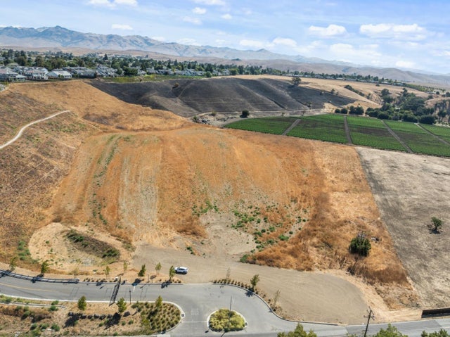 4821 Southside Rd, HOLLISTER