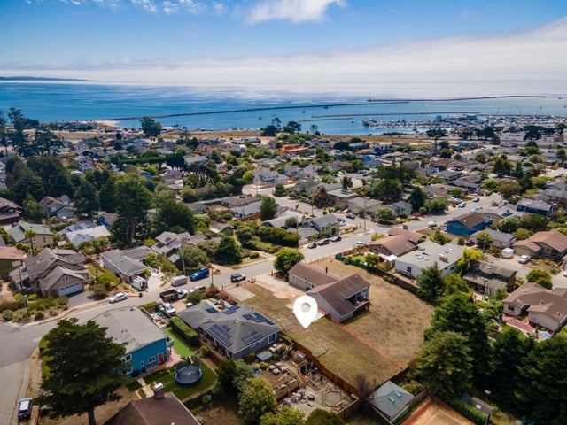 331 Carmel Ave, EL GRANADA