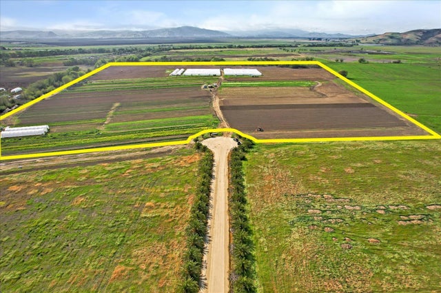 8100 Sofie Ct, HOLLISTER