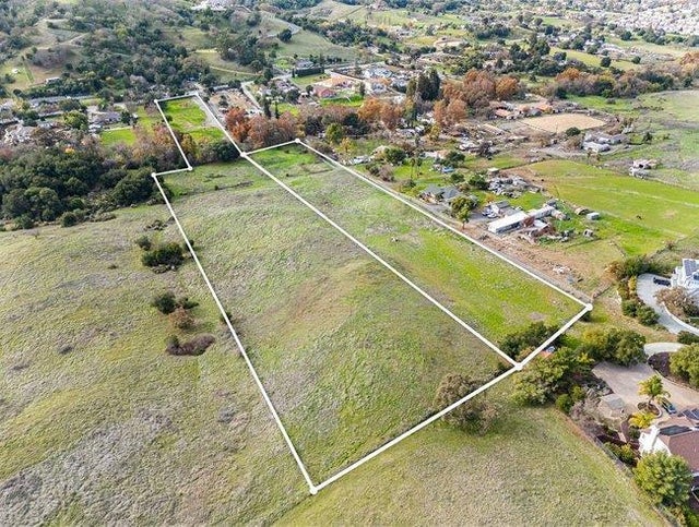 20300 Almaden Rd, SAN JOSE