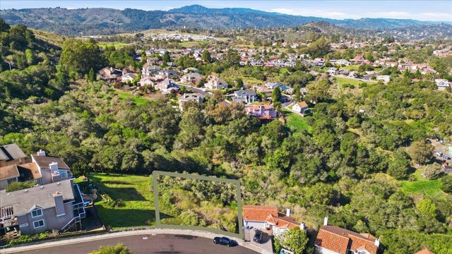 0 W Naughton, BELMONT