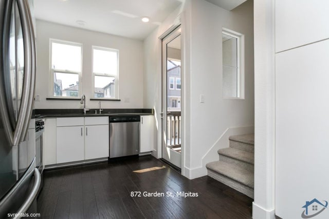 872 Garden St, MILPITAS