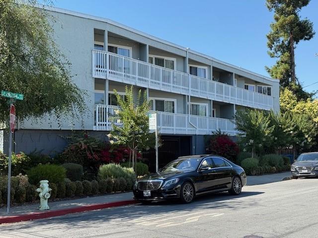 467 Clinton St 10, REDWOOD CITY