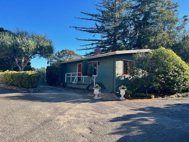 125 Bella Vista Dr, Hillsborough